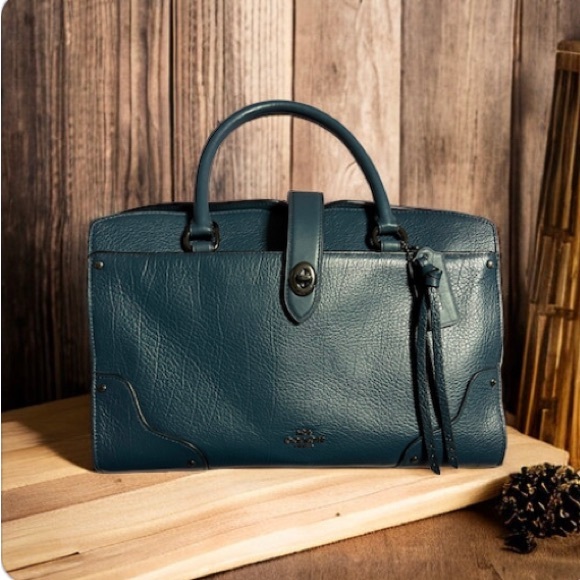 Coach Handbags - Coach (59096) Mercer Satchel 30 Handbag ✨✨HOST PICK✨✨